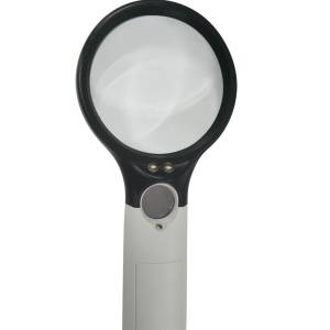 Illuminated Chart Magnifier